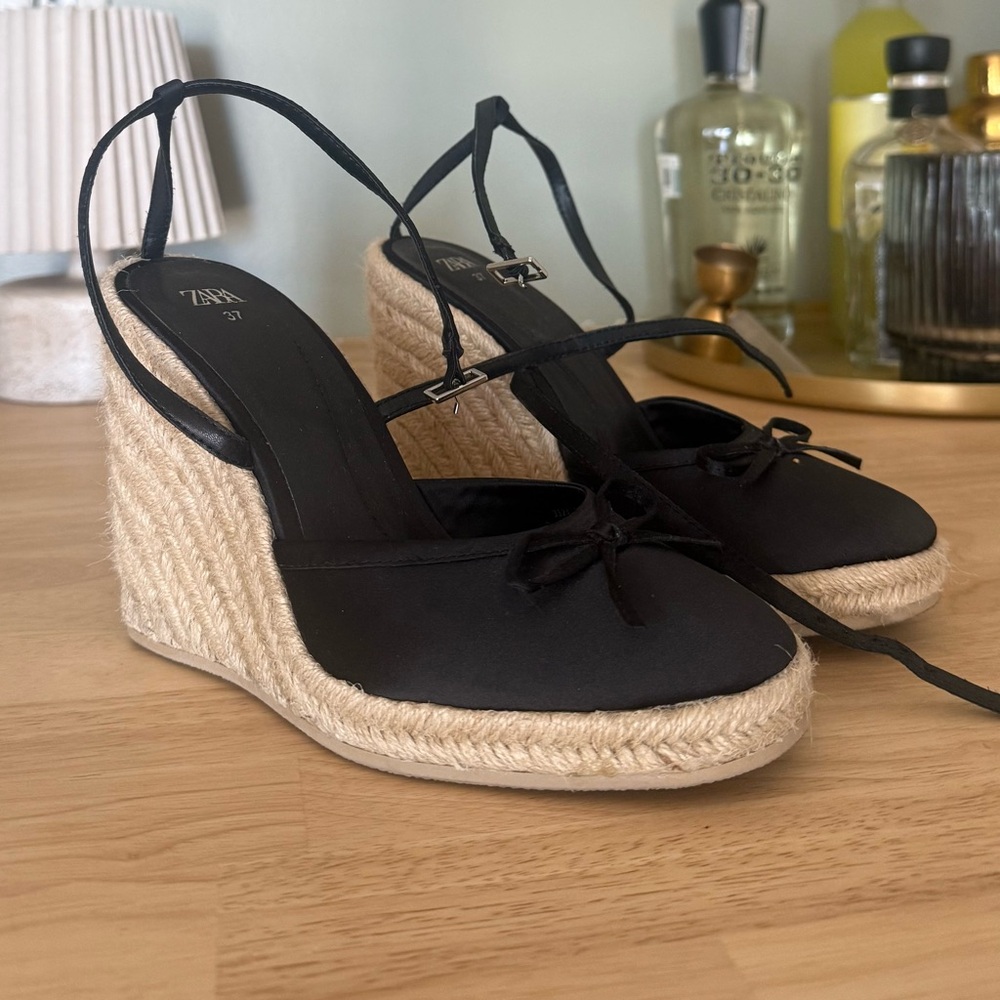Summer pumps